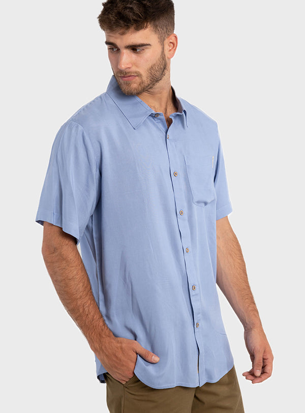 Camisa Guayabera Clásica Light Blue (Hombre)