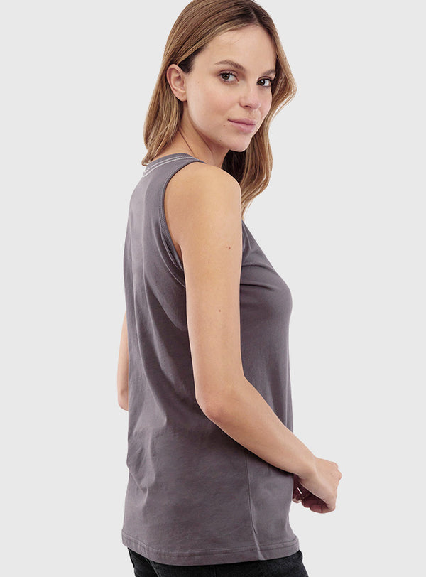 Polera Orgánica Sin Mangas con Bolsillo Graphite Gray (Mujer)