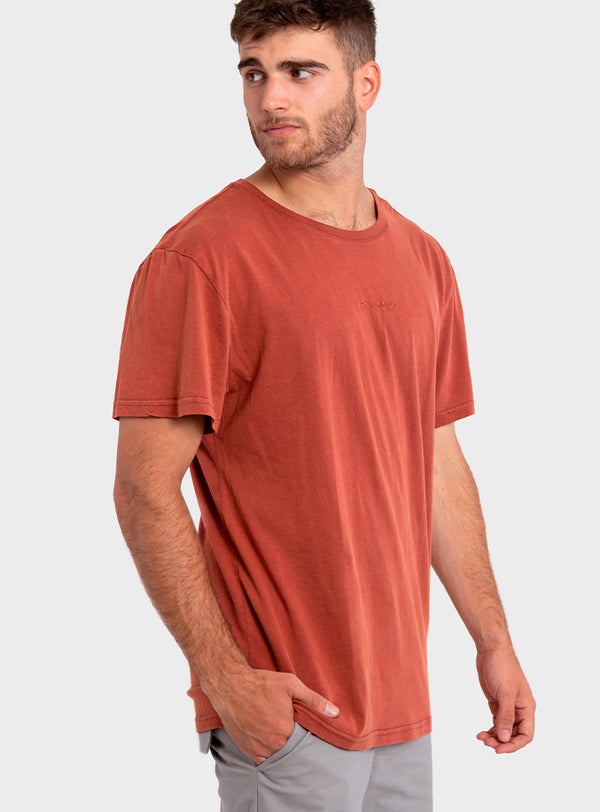 Polera Orgánica Acid-Wash Red (Hombre)