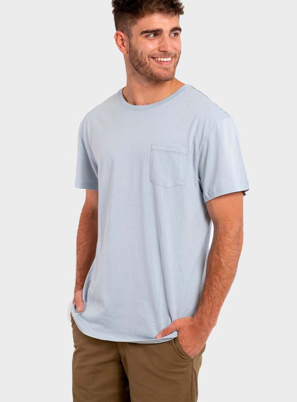Polera Orgánica con Bolsillo Light Blue (Hombre)